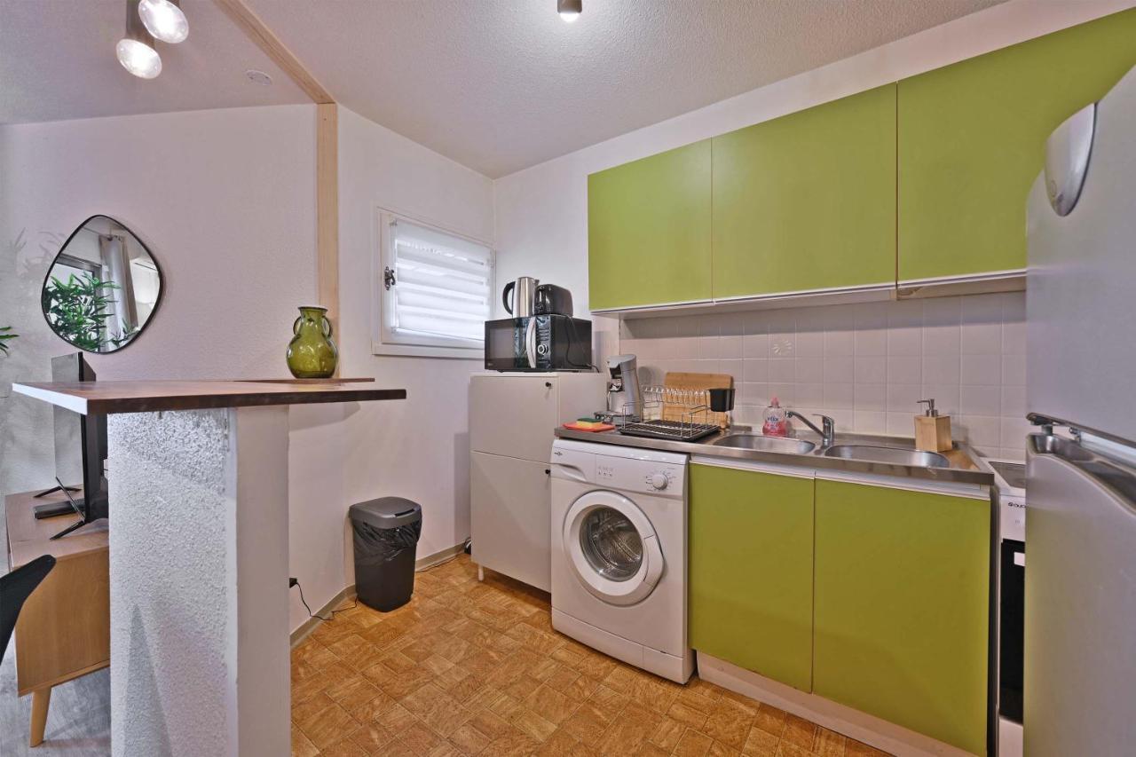 Les Comtadins - Parking Gratuit - Balcon - Clim Apartment Avignon Exterior photo